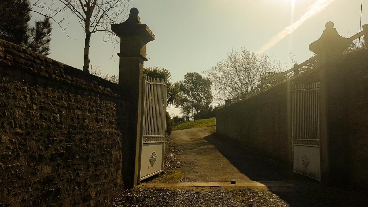Monfréville Le Domaine Des Roseraies מראה חיצוני תמונה